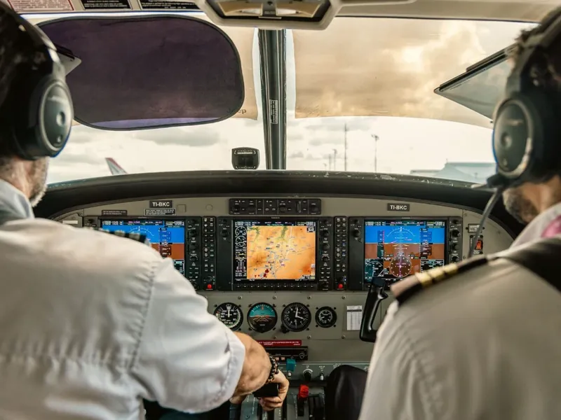 Professional Costa Rica Green Airways pilots in the cockpit